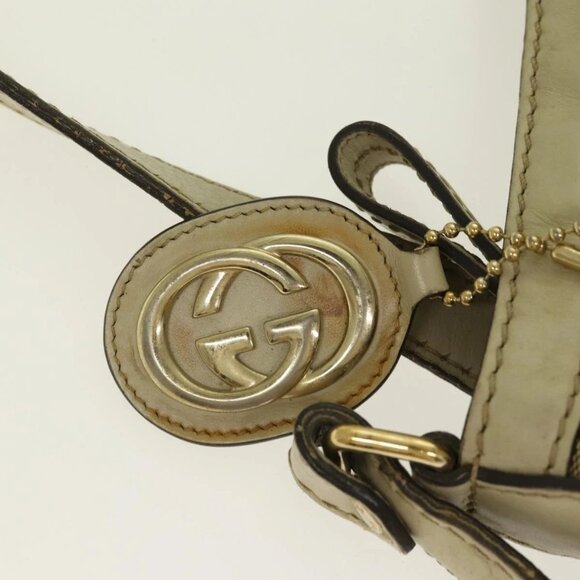 GUCCI GG Canvas Shoulder Bag Beige Gold - Picture 6 of 15